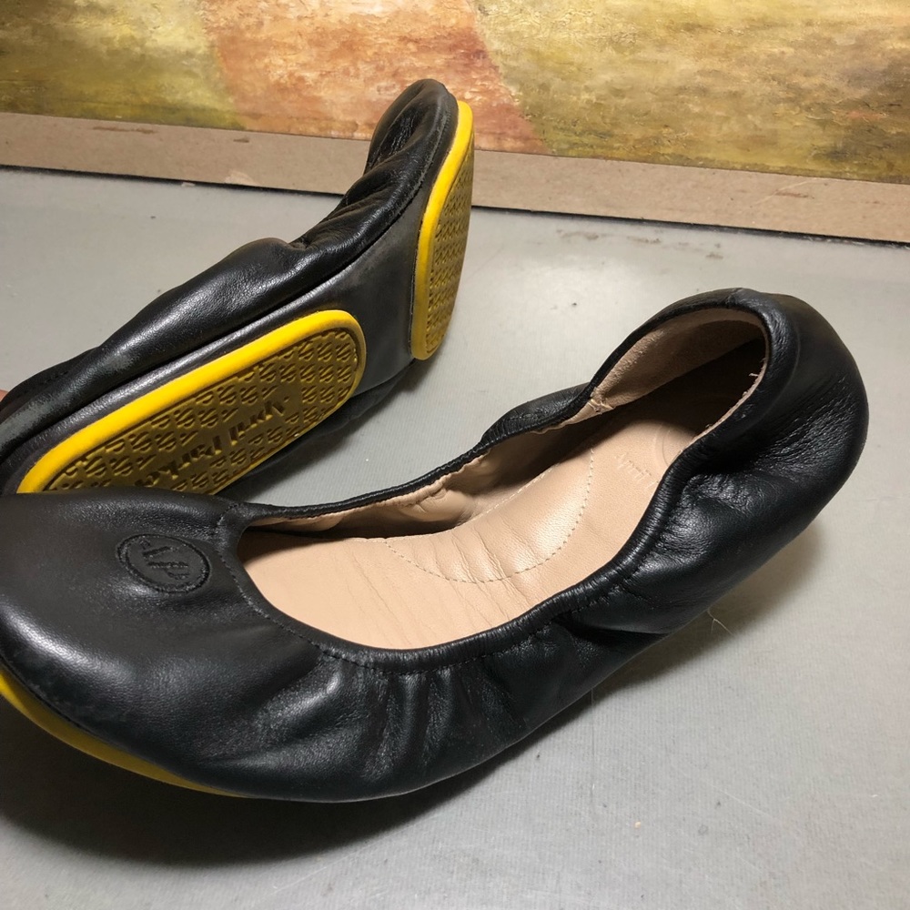 April Parker flats women’s sz 9 M